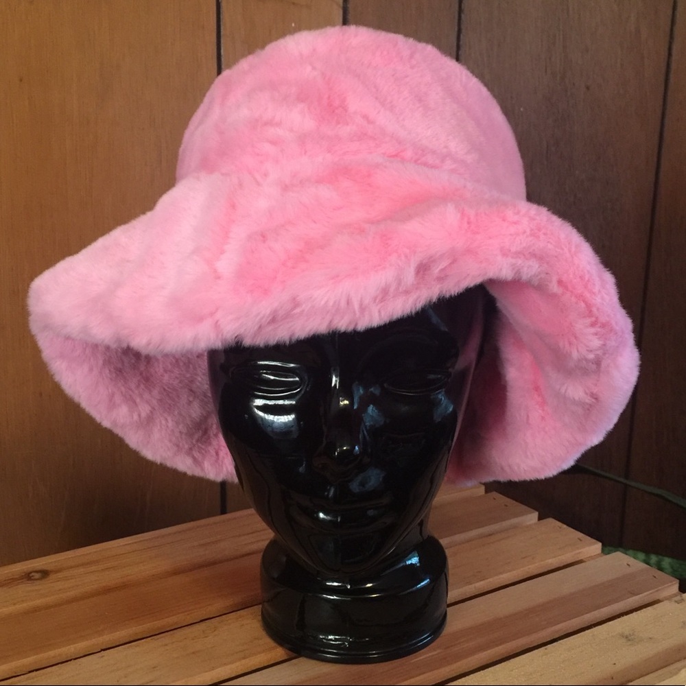 Powder Pink Faux Fur Bucket Hat